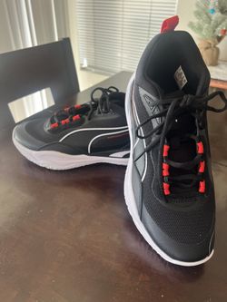 PUMA Playmaker Pro Sneaker