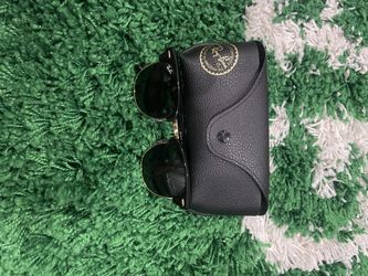 Ray-Ban