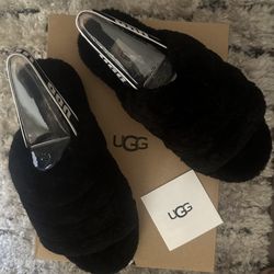 UGG Women’s Size 8 Slippers. Brand New With Box.