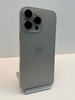 Apple iPhone 16 PRO MAX 512gb. ( Unlocked Phone)