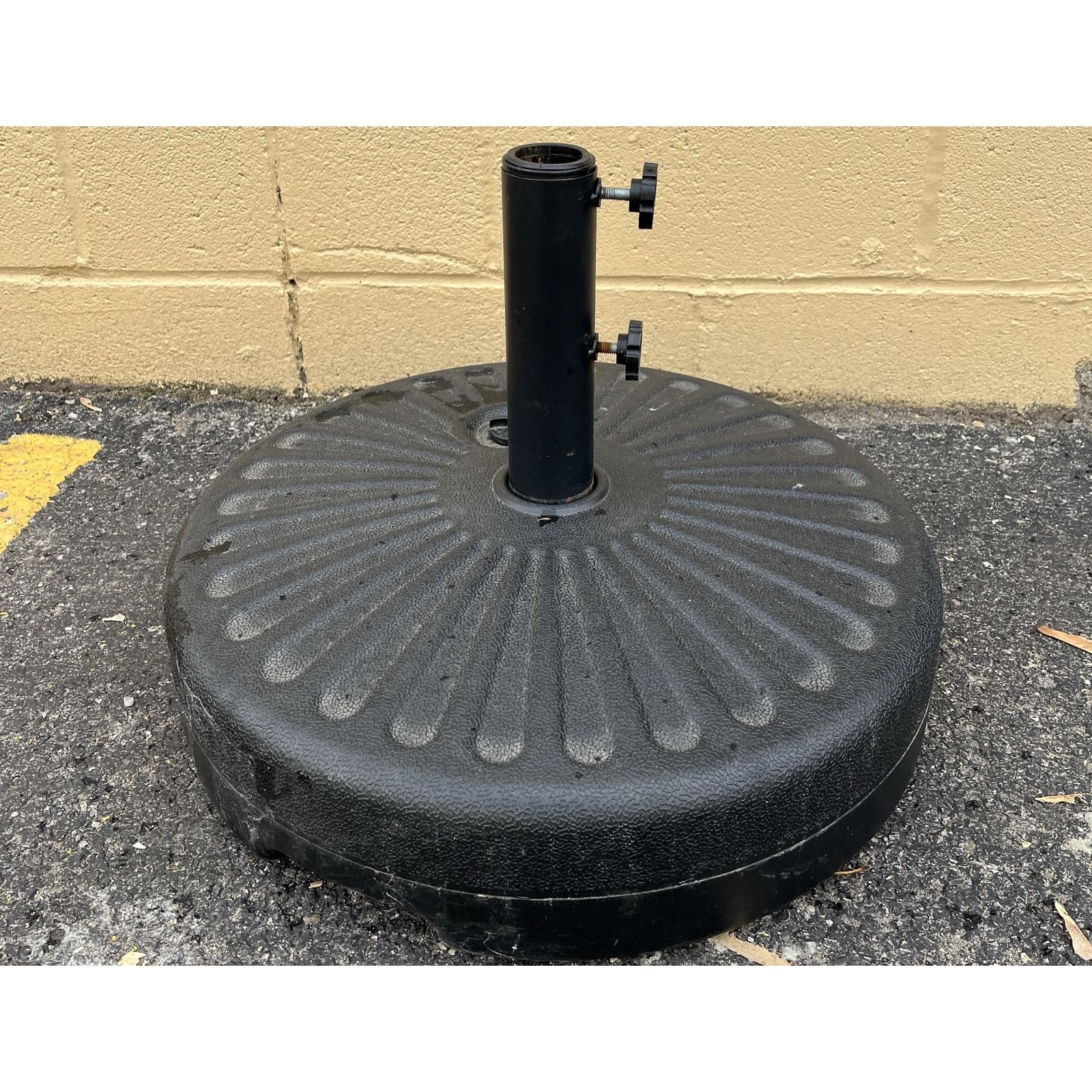 Outdoor patio deck umbrella stand