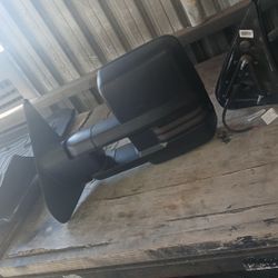 Chevy Silverado Side Mirrors 