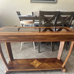 Entryway table