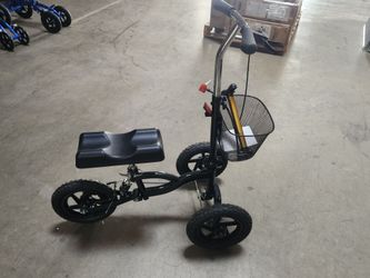 All Terrain 3 Wheel Foldable Medical Steerable Knee Walker Scooter
