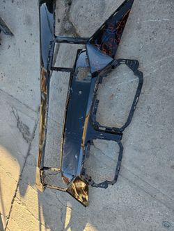 BMW XM G09 front bumper Oem