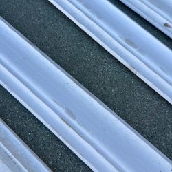 2.5 Inch Baseboard. 80ft Total (5 16ft Boards) 