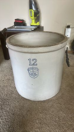 Ceramic crock 12 gallons