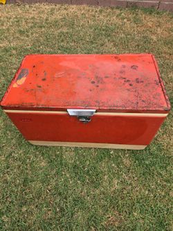 Coleman Metal Ice Chest