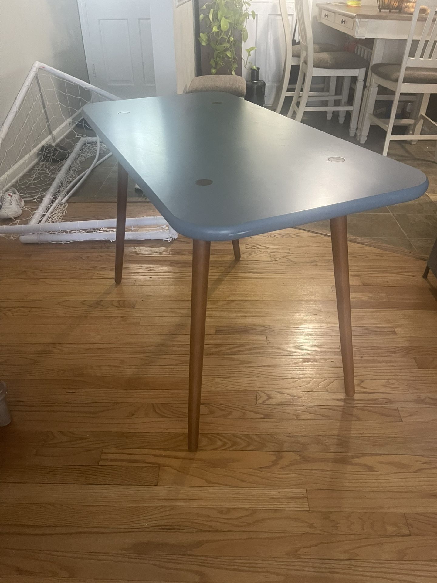 computer desk