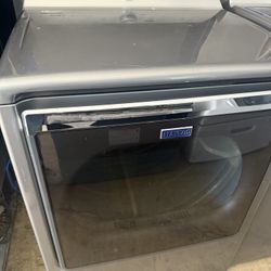 Washer N Dryer. Maytag 