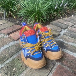 Gucci Flashtrek SEGA