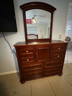 Wood Bedroom Set