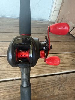 Abu Garcia reel on Shakespeare uglystick