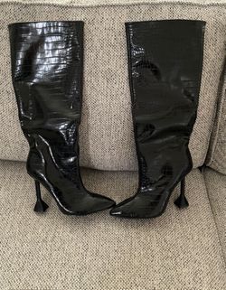 Black Knee High Boots 6.5