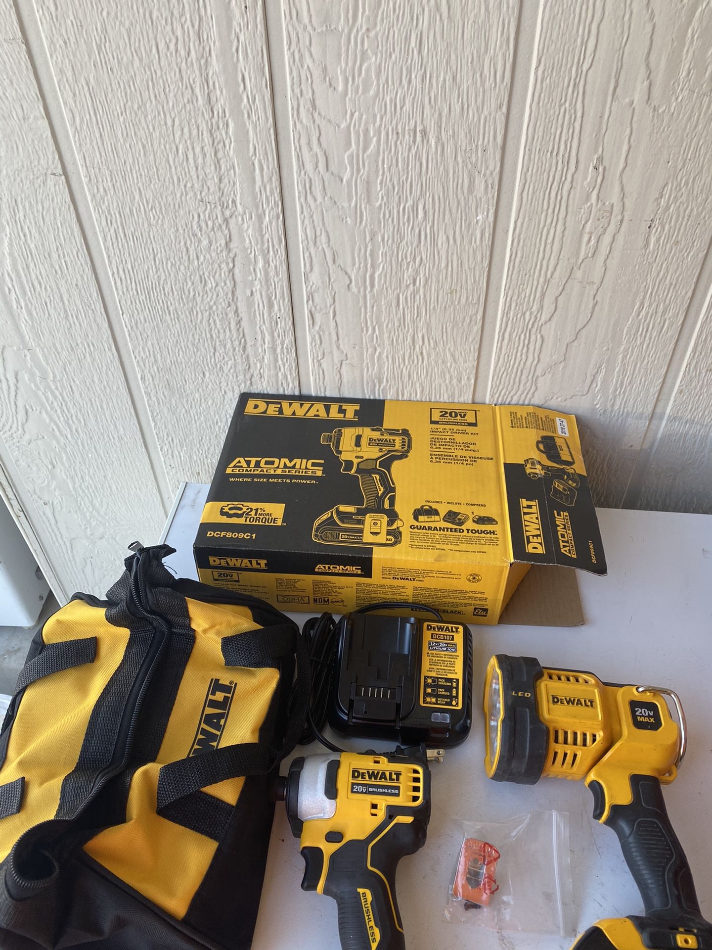 DeWalt impact atomic