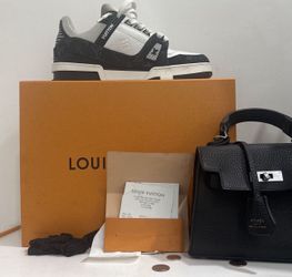 Louis Vuttion Trainer Shoes