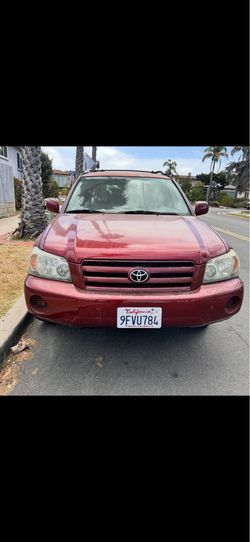 2007 Highlander sport 2 wheel drive 170k miles