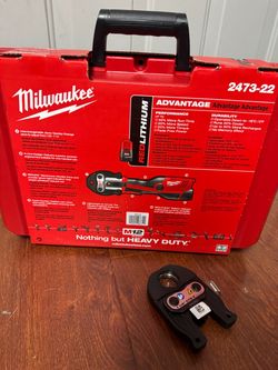 Milwaukee M12 12-Volt Lithium-lon Force Logic Cordless Press Tool Kit (3 Jaws Included) with Two 1.5 Ah Battery and Hard Case