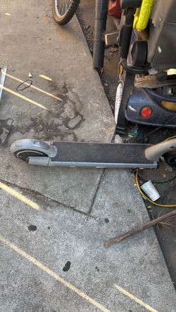 Electric scooter
