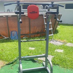 New Gym Equipment (Dumbells + Pull Up Bar)