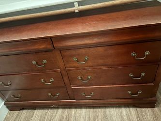 Wood dresser