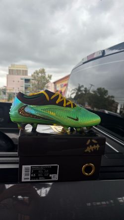 Nike Phantom 6 Low Elite FG SE Travis Scott