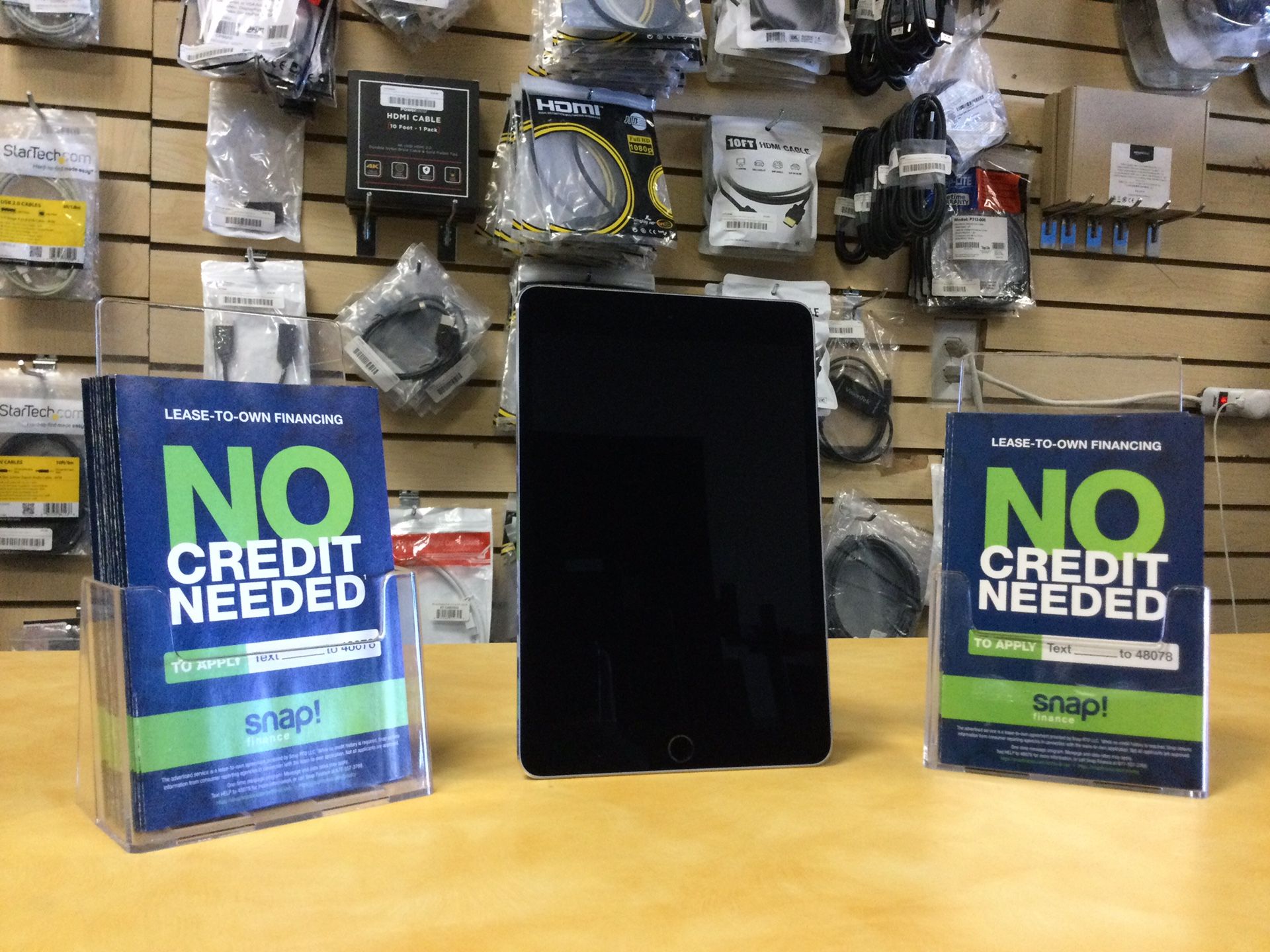iPad Mini 4 With 128GB Wi-Fi - $0 DOWN!