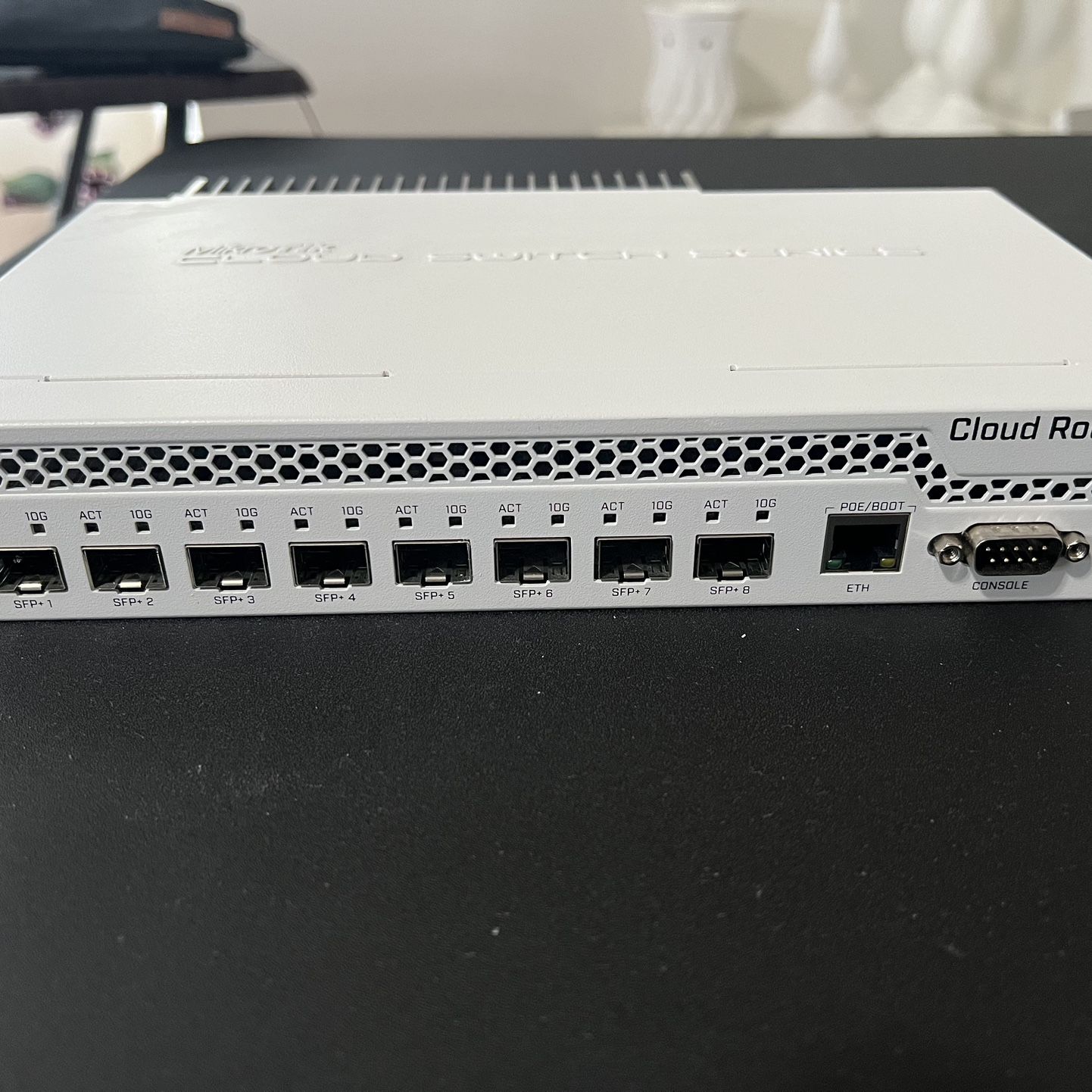 Mikrotik Cloud Switch Crs309-1g-8s+in
