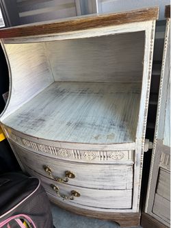 Bed side tables