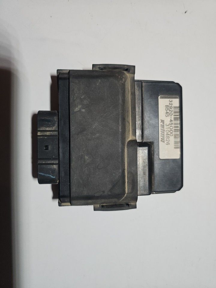 06-09 Suzuki LTR450