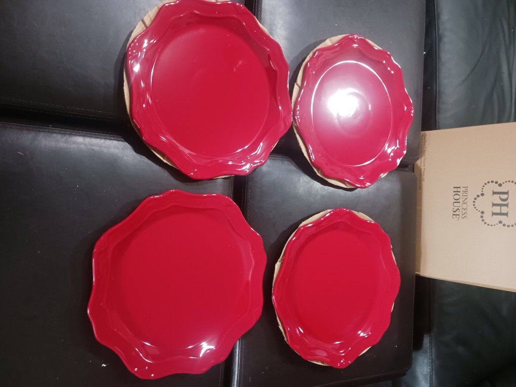Berry Dinner Plates (4),All Products : American Fashion Style Bags On Sale