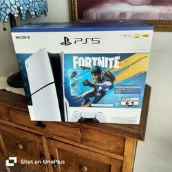 PlayStation 5 disc fortnite bundle 410