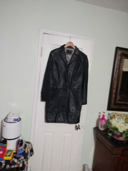 Black Leather Blazer by The brand Guess Jacket Size Large 