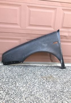 Volkswagen Golf Fender (driver’s party)