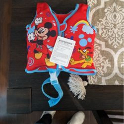 Mickey Swim Vest in Size Small
