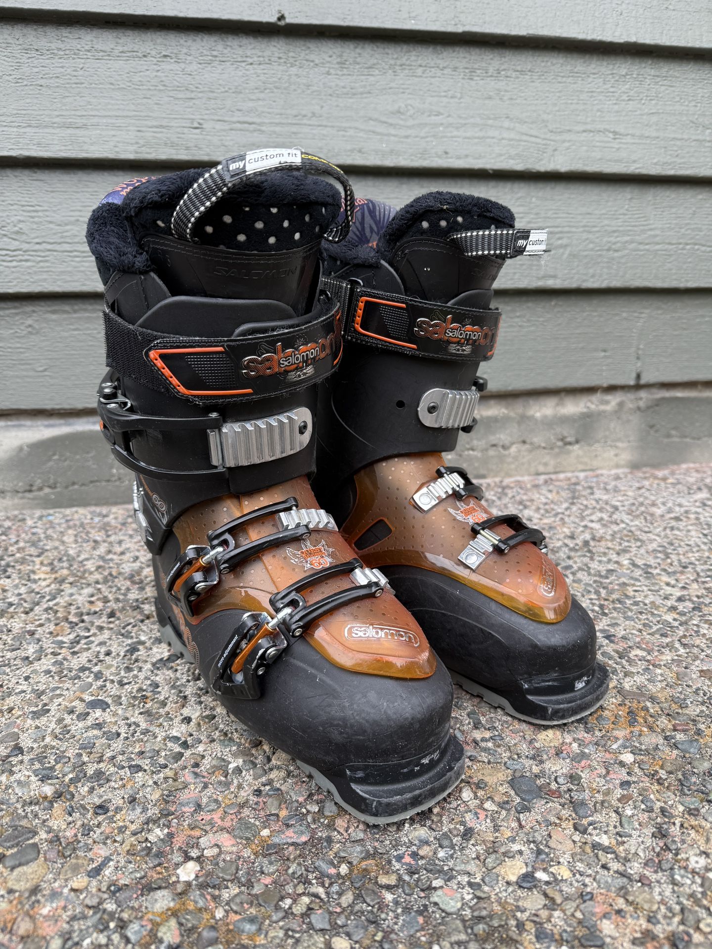 Mens ski boot Solomon Quest Access 60  26/26.5