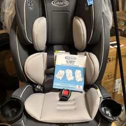 NEW! Graco Slimfit 3:1 Car Seat NEW 