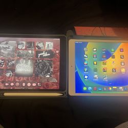 (2) iPad 8th Generation 