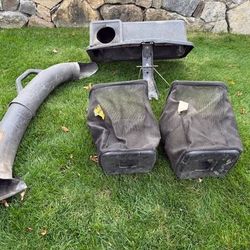 John Deere 48" Twin Bagger for 100 Series Tractor