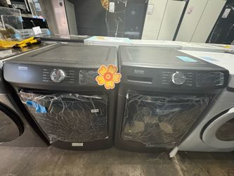 Maytag Washer And Dryer Set In Volcano Black