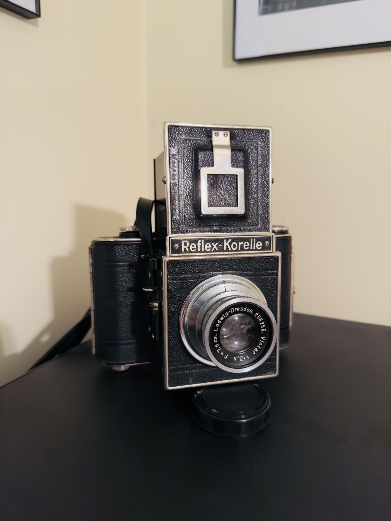 Reflex-Korelle RARE Film Camera