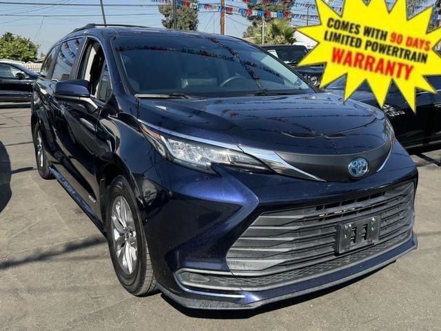 2021 Toyota Sienna