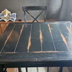 Black Pub Table