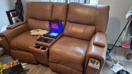 Love seat
