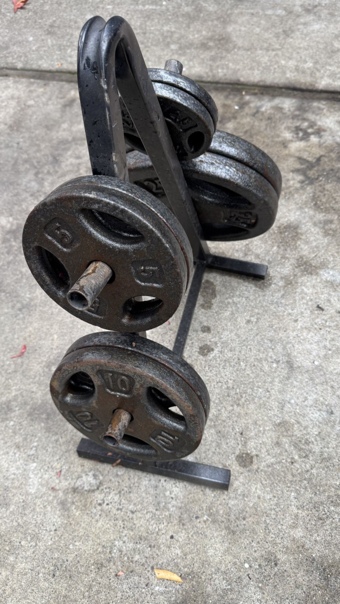 85 Pounds Of Standard Weights With Weight Tree