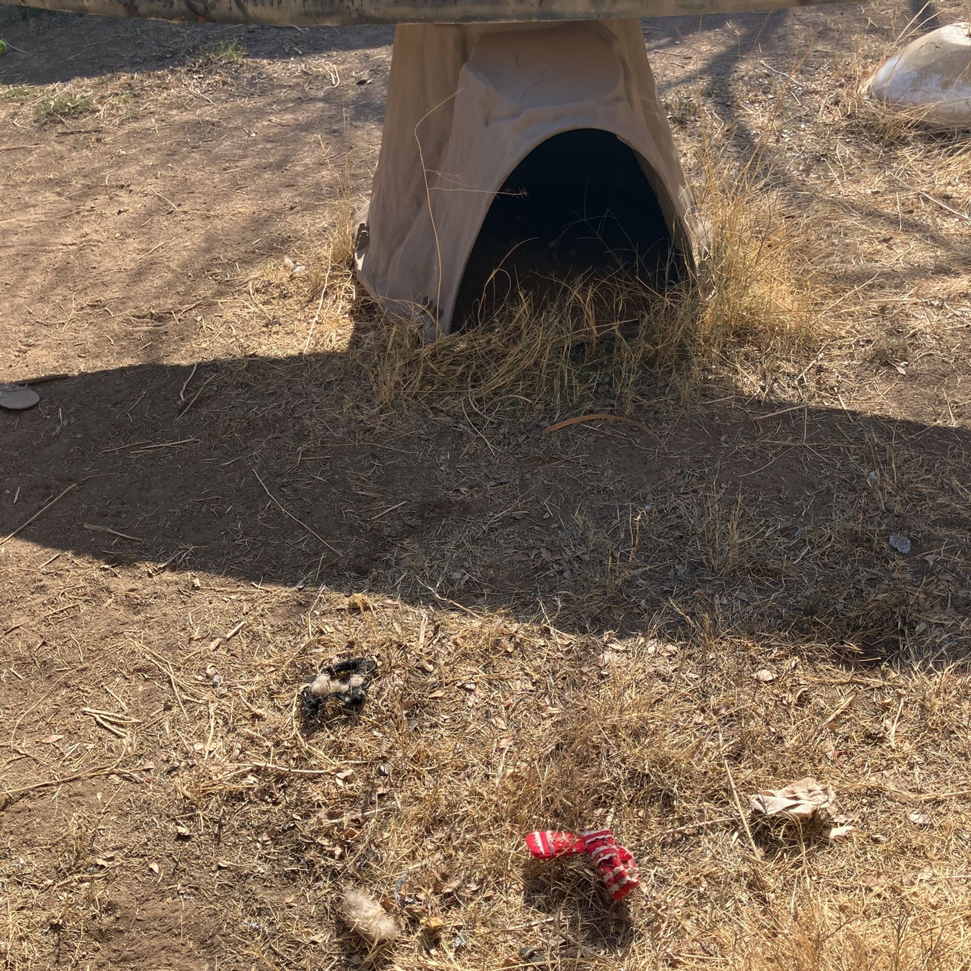 Lg Dog Igloo 