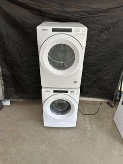 Whirlpool washer and gas dryer