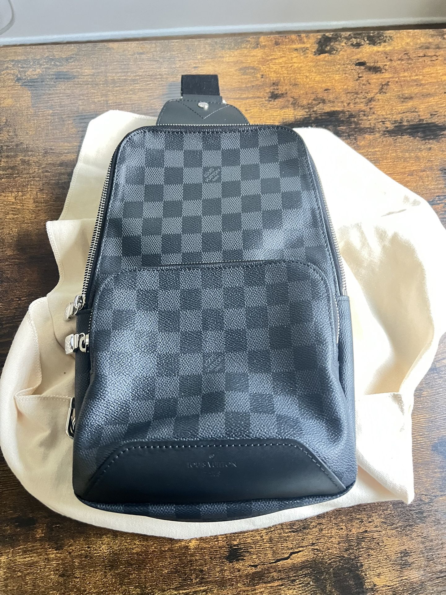 Louis Vuitton Sling Bag Messenger