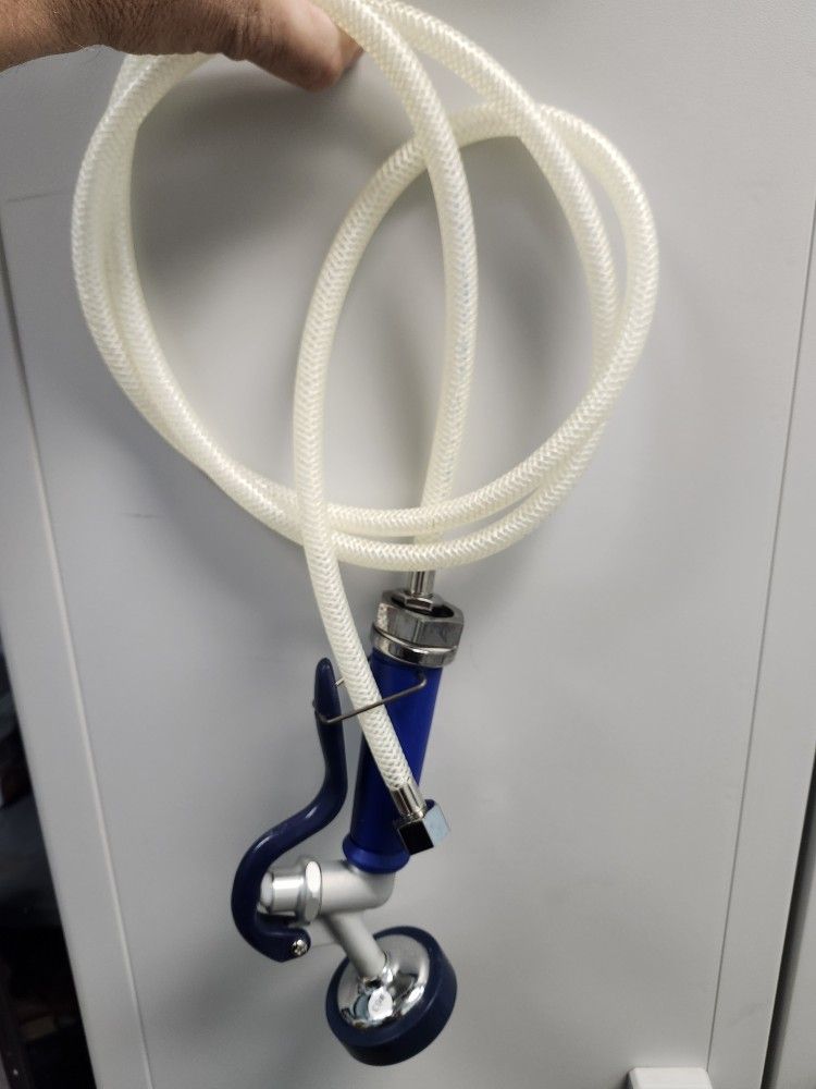 T & S COMMERCIAL SINK SPRAYER GROOMING OR DISHWASHER