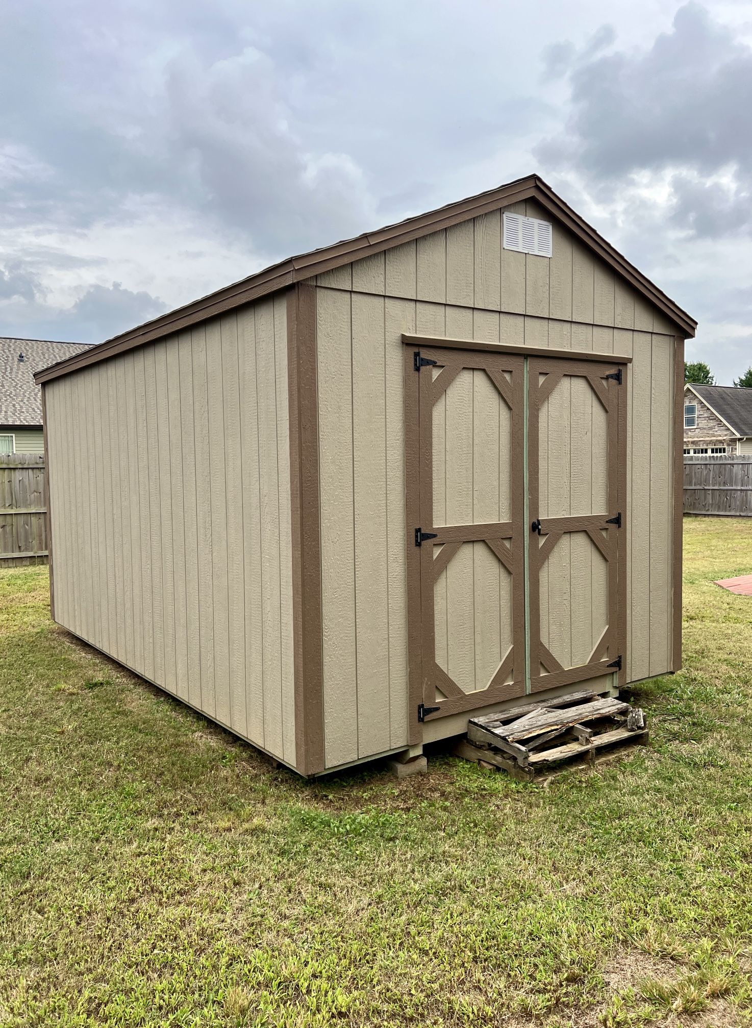 Shed - Used Like NEW 